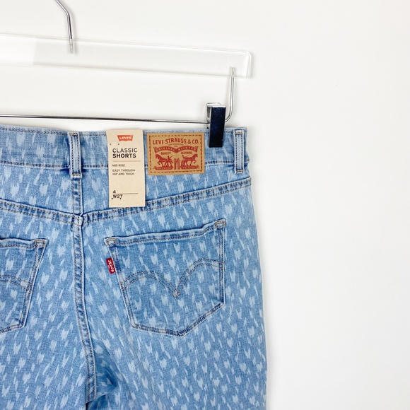 Levis Sculpt Classic High Rise Short 7" Inseam 27 - Picture 5 of 6